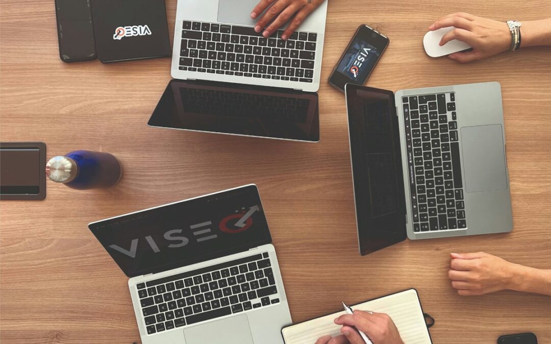 Comment structurer efficacement le contenu de mon site pour améliorer sa visibilité sur Google ?